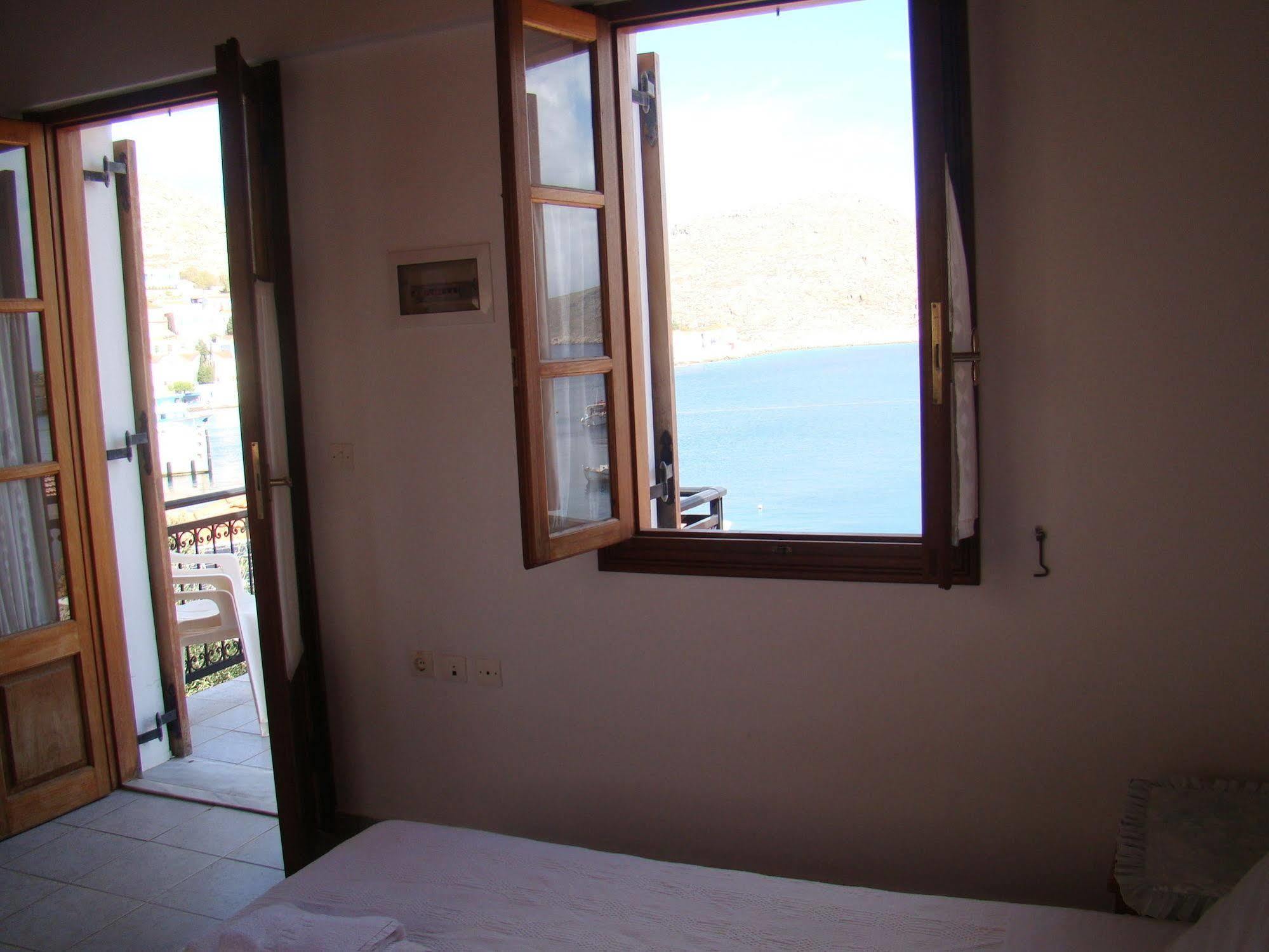 Halki Sea House Hotel Buitenkant foto